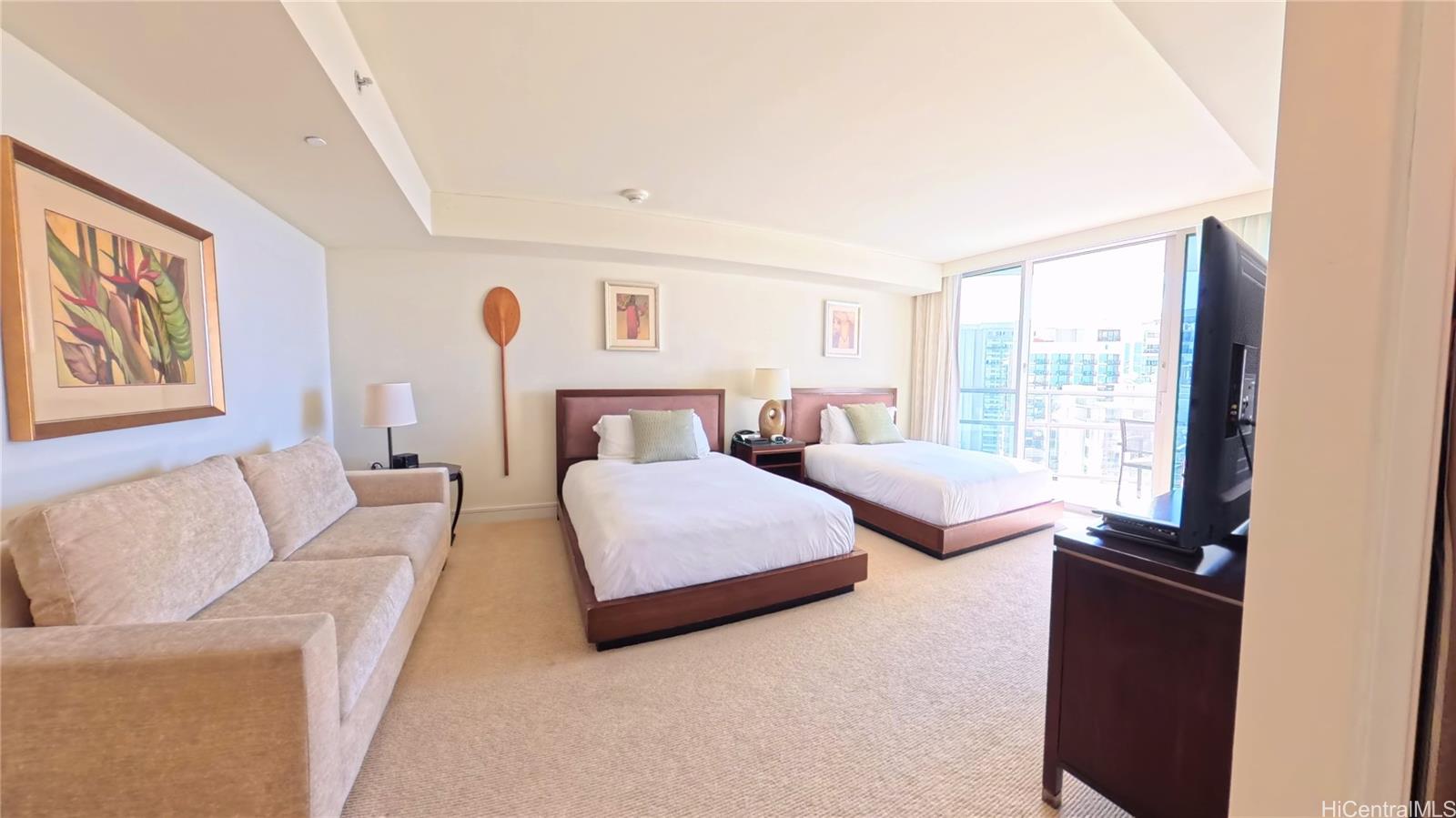 Trump Tower Waikiki condo # 2208, Honolulu, Hawaii - photo 5 of 25