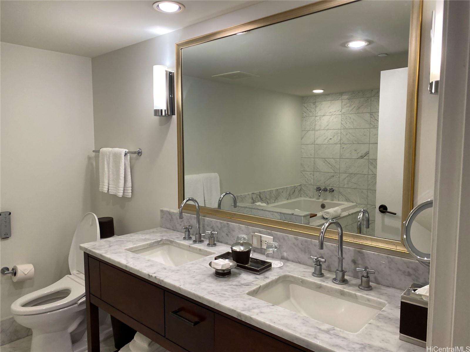 223 Saratoga Rd Honolulu - Rental - photo 10 of 15