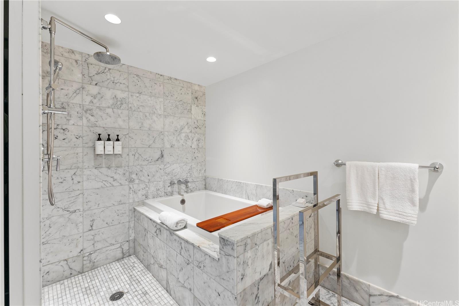 Trump Tower Waikiki condo # 2303, Honolulu, Hawaii - photo 18 of 19