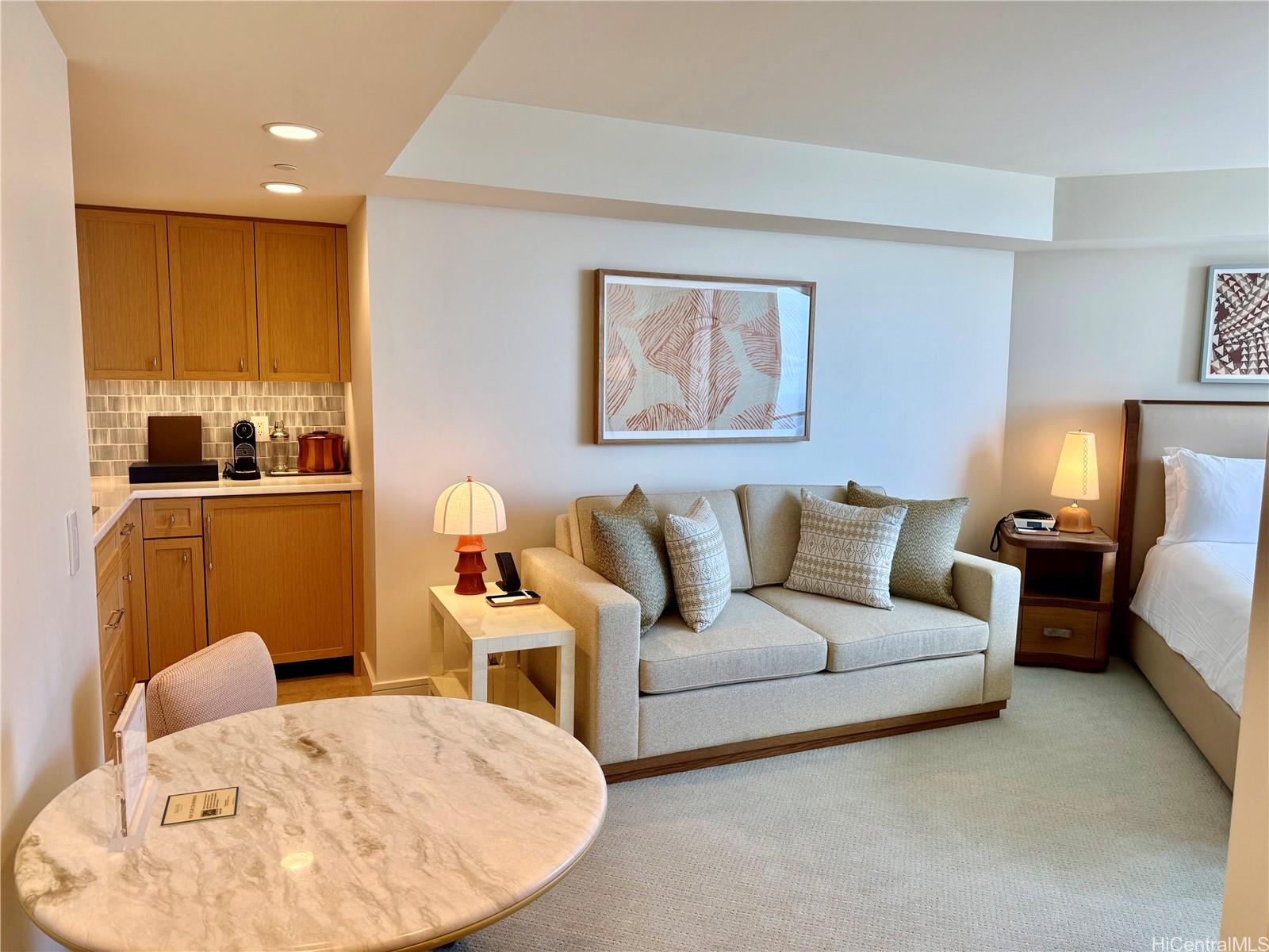 Trump Tower Waikiki condo # 2314, Honolulu, Hawaii - photo 5 of 23