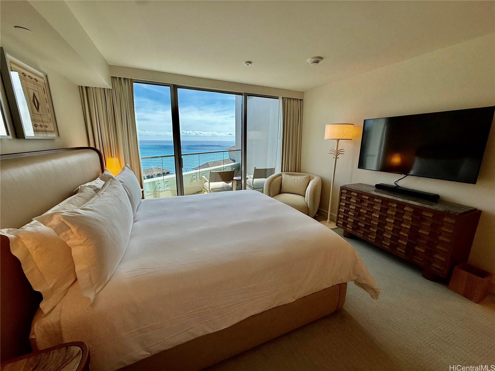 Trump Tower Waikiki condo # 2314, Honolulu, Hawaii - photo 9 of 23