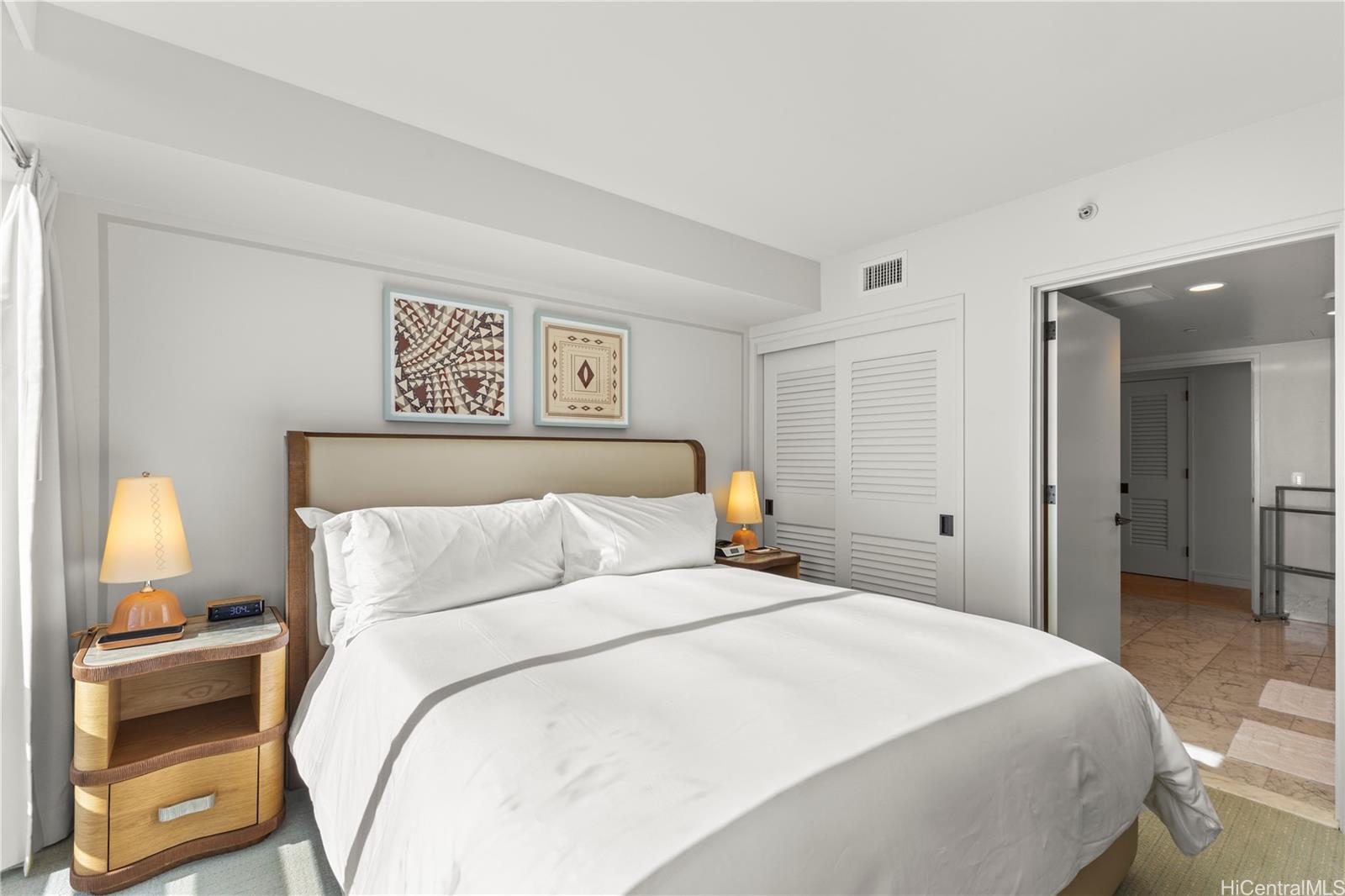 Trump Tower Waikiki condo # 2322, Honolulu, Hawaii - photo 13 of 16