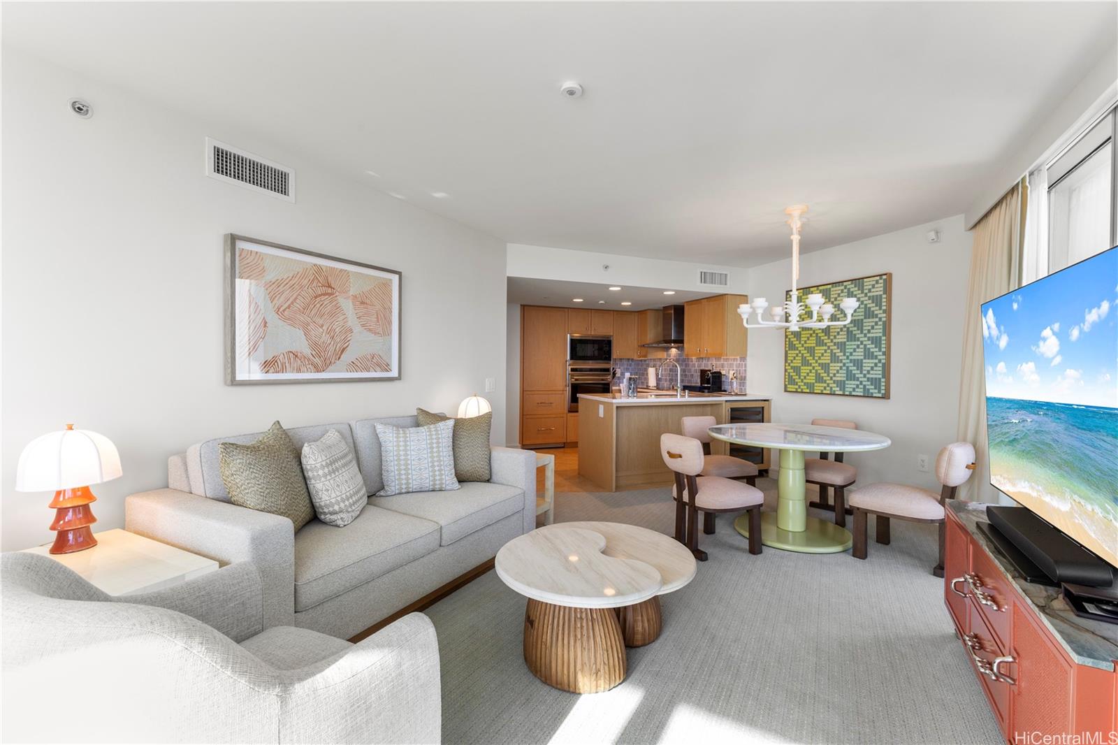 Trump Tower Waikiki condo # 2322, Honolulu, Hawaii - photo 8 of 16