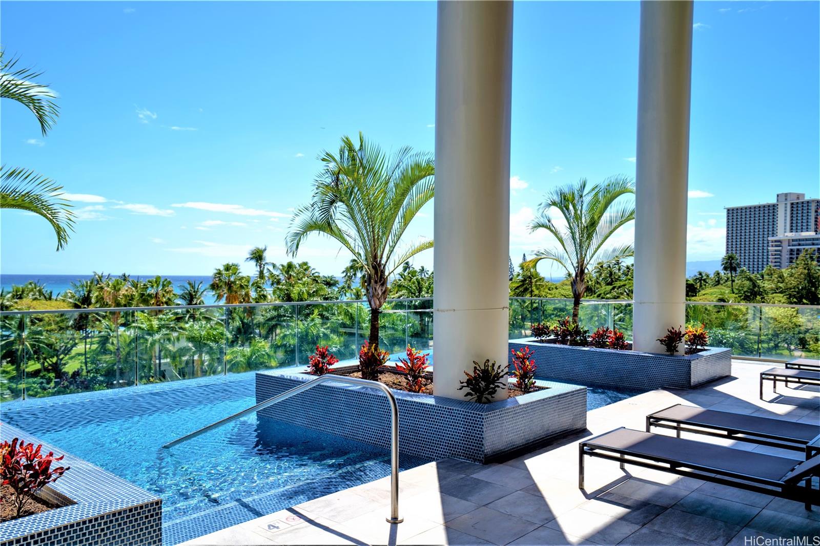 223 Saratoga Road Honolulu - Rental - photo 4 of 23