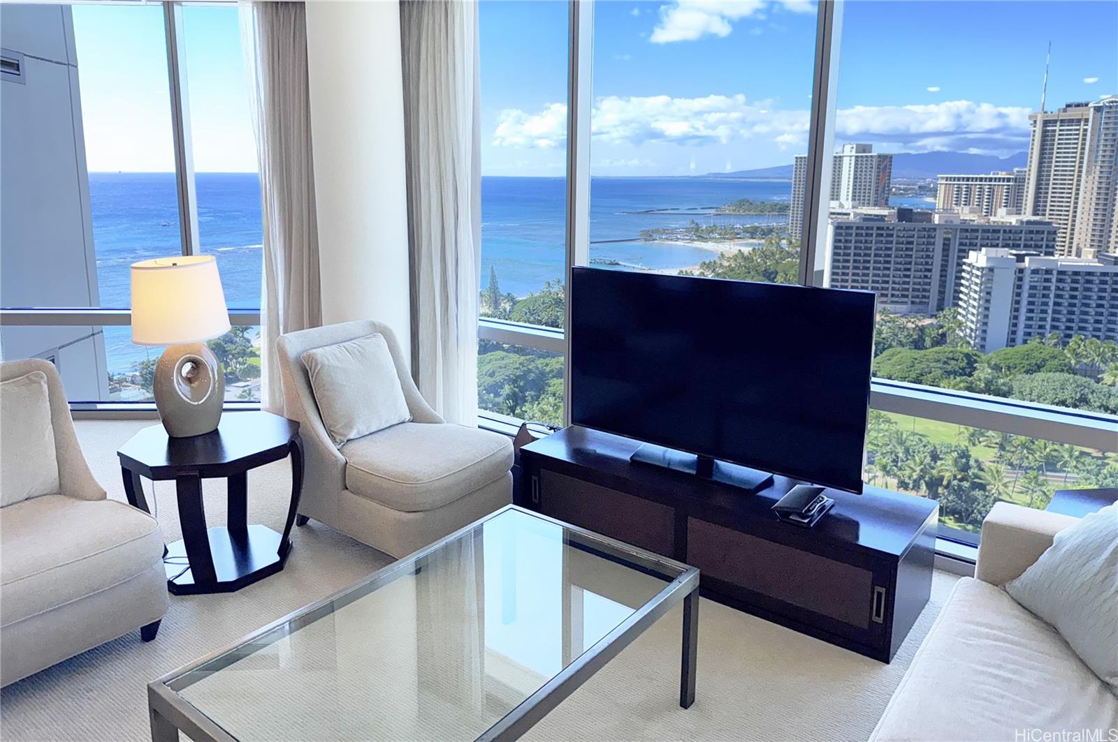 223 Saratoga Road Honolulu - Rental - photo 6 of 23