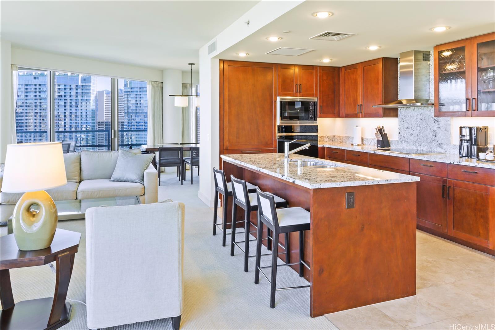 223 Saratoga Road Honolulu - Rental - photo 10 of 23