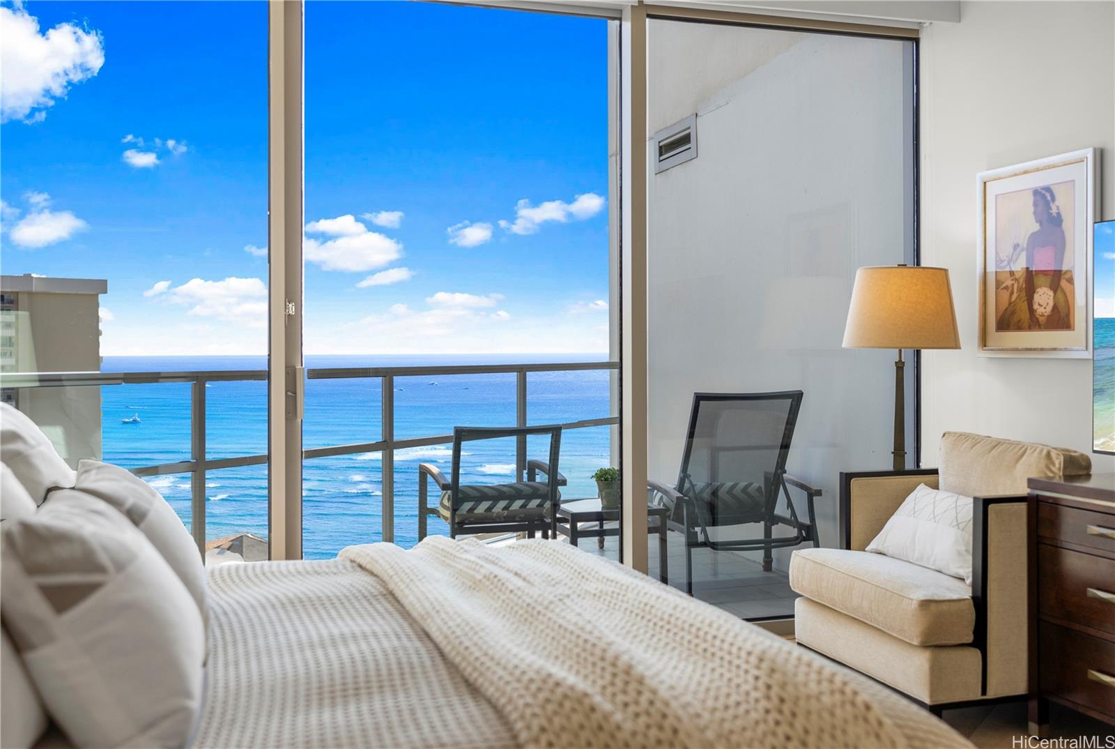 Trump Tower Waikiki condo # 2802 (Corner End), Honolulu, Hawaii - photo 11 of 23