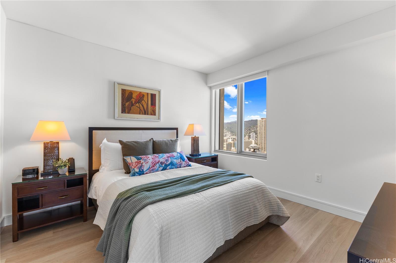 Trump Tower Waikiki condo # 2802 (Corner End), Honolulu, Hawaii - photo 16 of 23