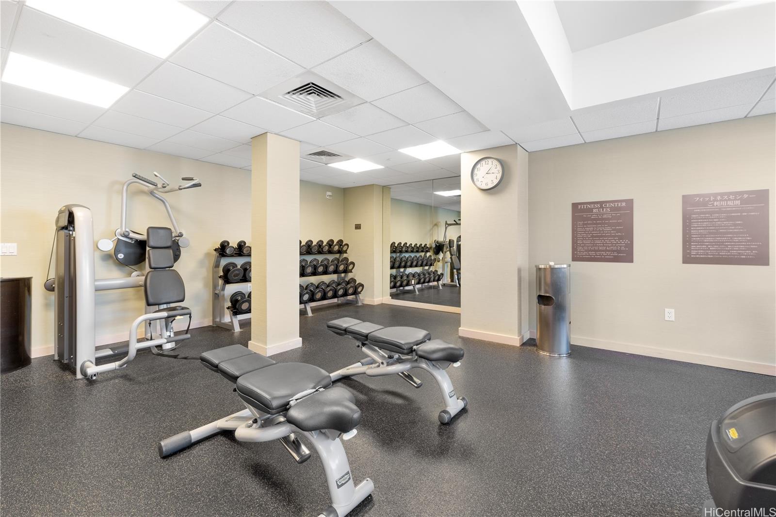 Trump Tower Waikiki condo # 2802 (Corner End), Honolulu, Hawaii - photo 22 of 23