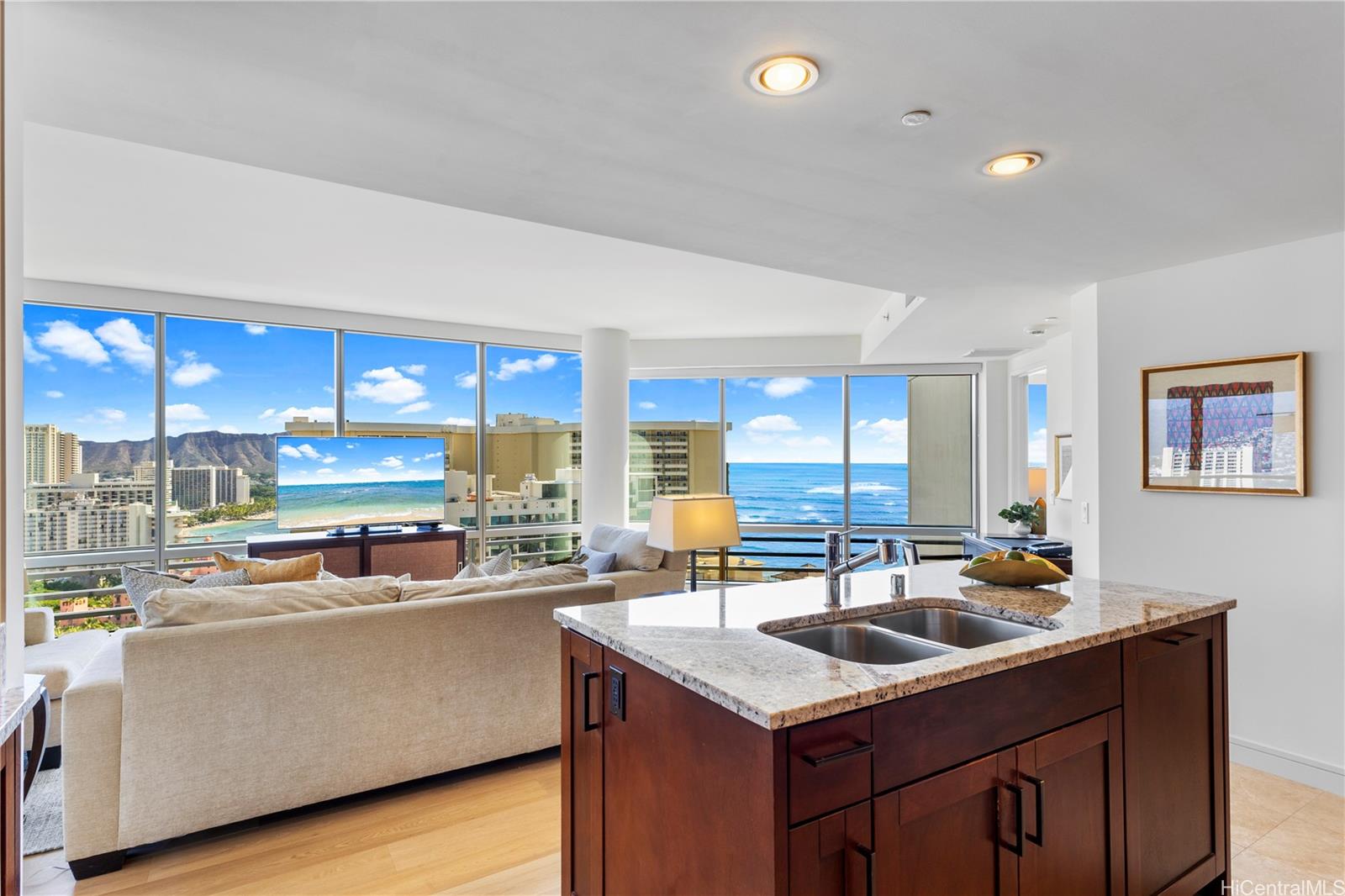 Trump Tower Waikiki condo # 2802 (Corner End), Honolulu, Hawaii - photo 4 of 23