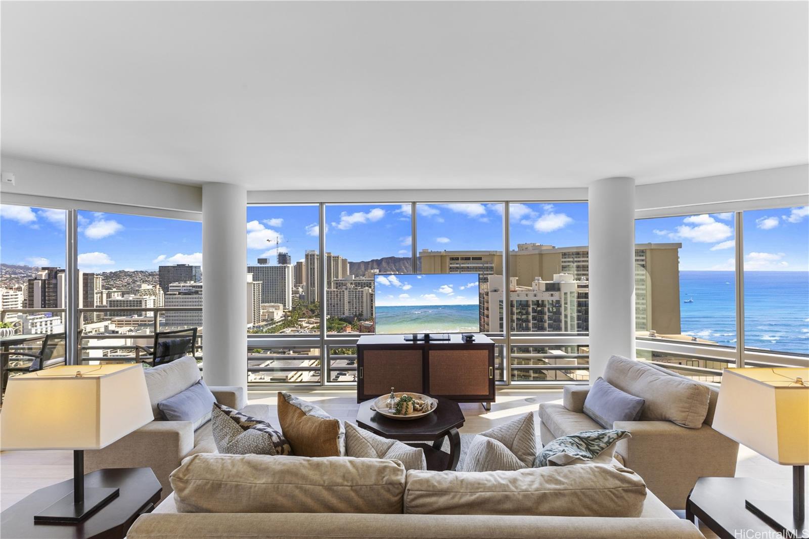 Trump Tower Waikiki condo # 2802 (Corner End), Honolulu, Hawaii - photo 6 of 23