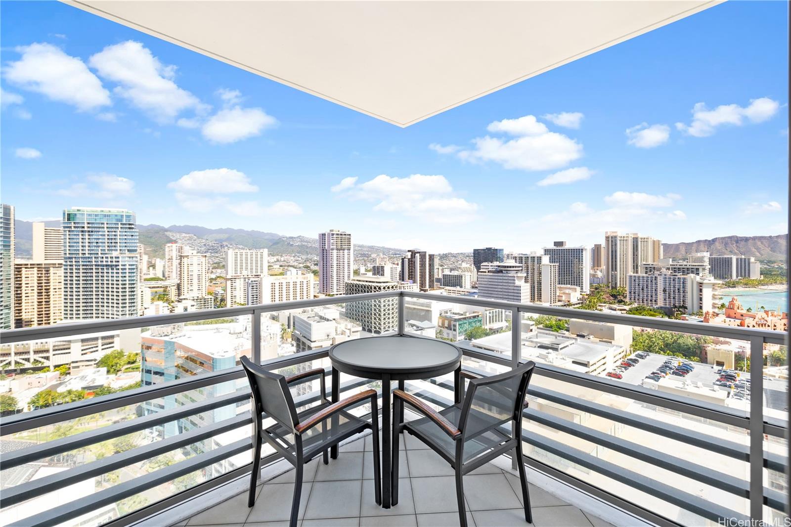 Trump Tower Waikiki condo # 2802 (Corner End), Honolulu, Hawaii - photo 9 of 23