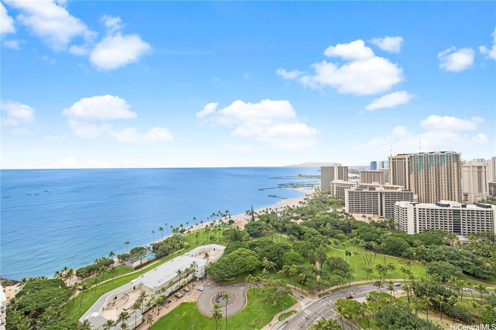 Trump Tower Waikiki condo # 3203, Honolulu, Hawaii - photo 7 of 25