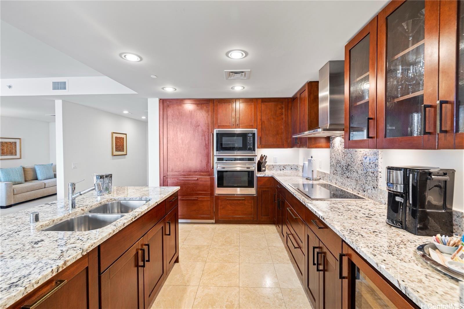 Trump Tower Waikiki condo # 3203, Honolulu, Hawaii - photo 10 of 25