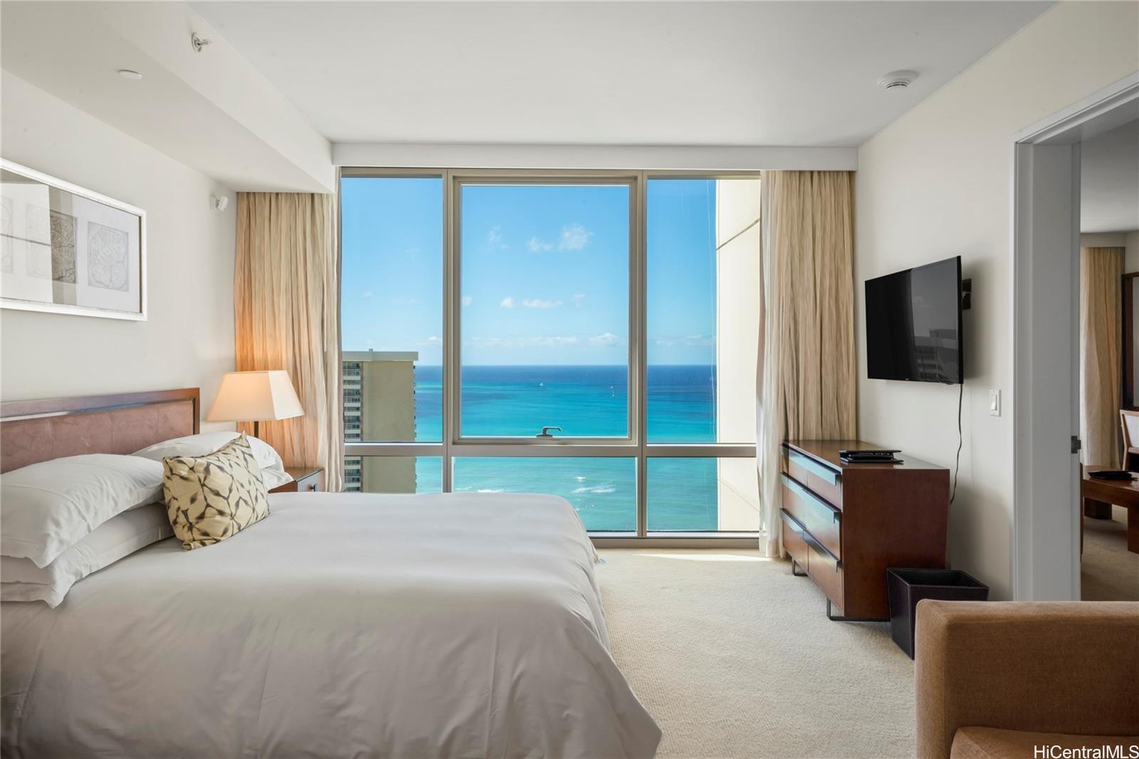 223 Saratoga Rd Honolulu - Rental - photo 2 of 20