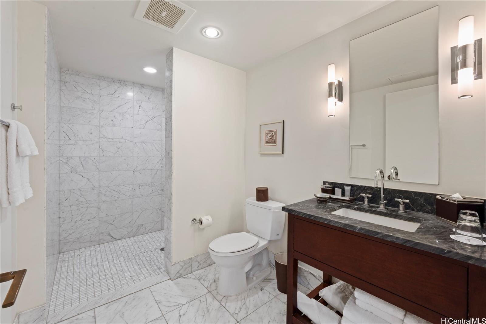 223 Saratoga Rd Honolulu - Rental - photo 7 of 20