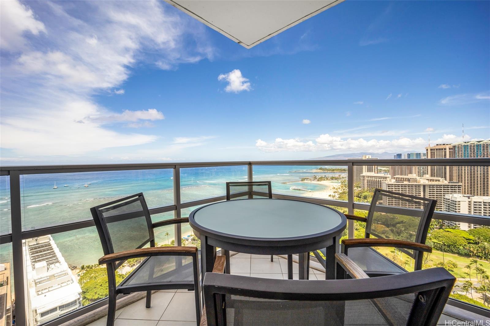 Trump Tower Waikiki condo # 3209, Honolulu, Hawaii - photo 6 of 25