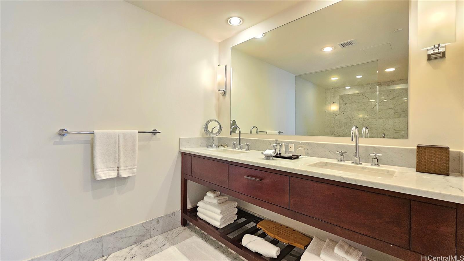 Trump Tower Waikiki condo # 3603, Honolulu, Hawaii - photo 20 of 25