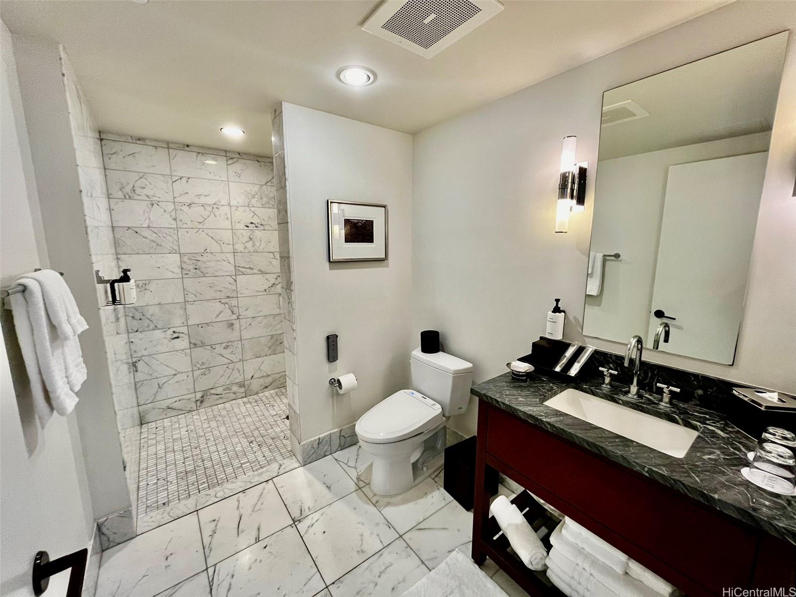 Trump Tower Waikiki condo # 3708, Honolulu, Hawaii - photo 15 of 15