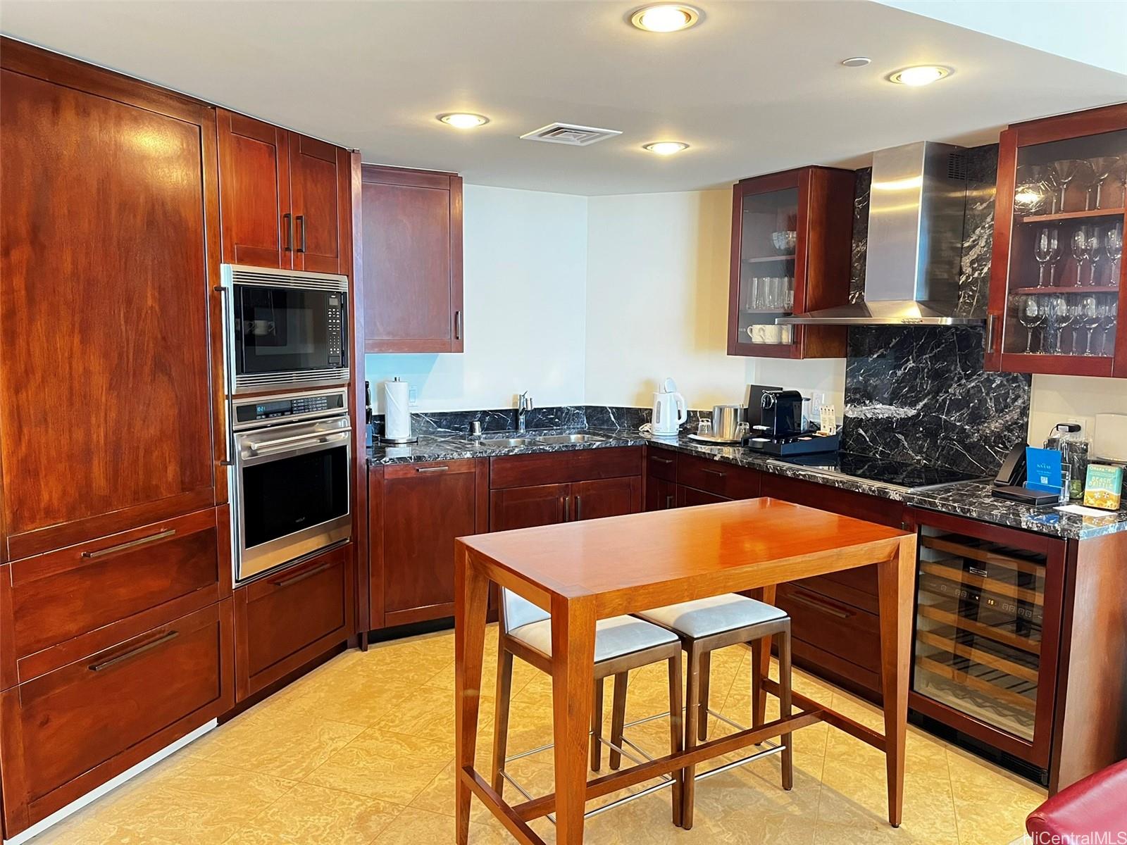 Trump Tower Waikiki condo # 3708, Honolulu, Hawaii - photo 8 of 15