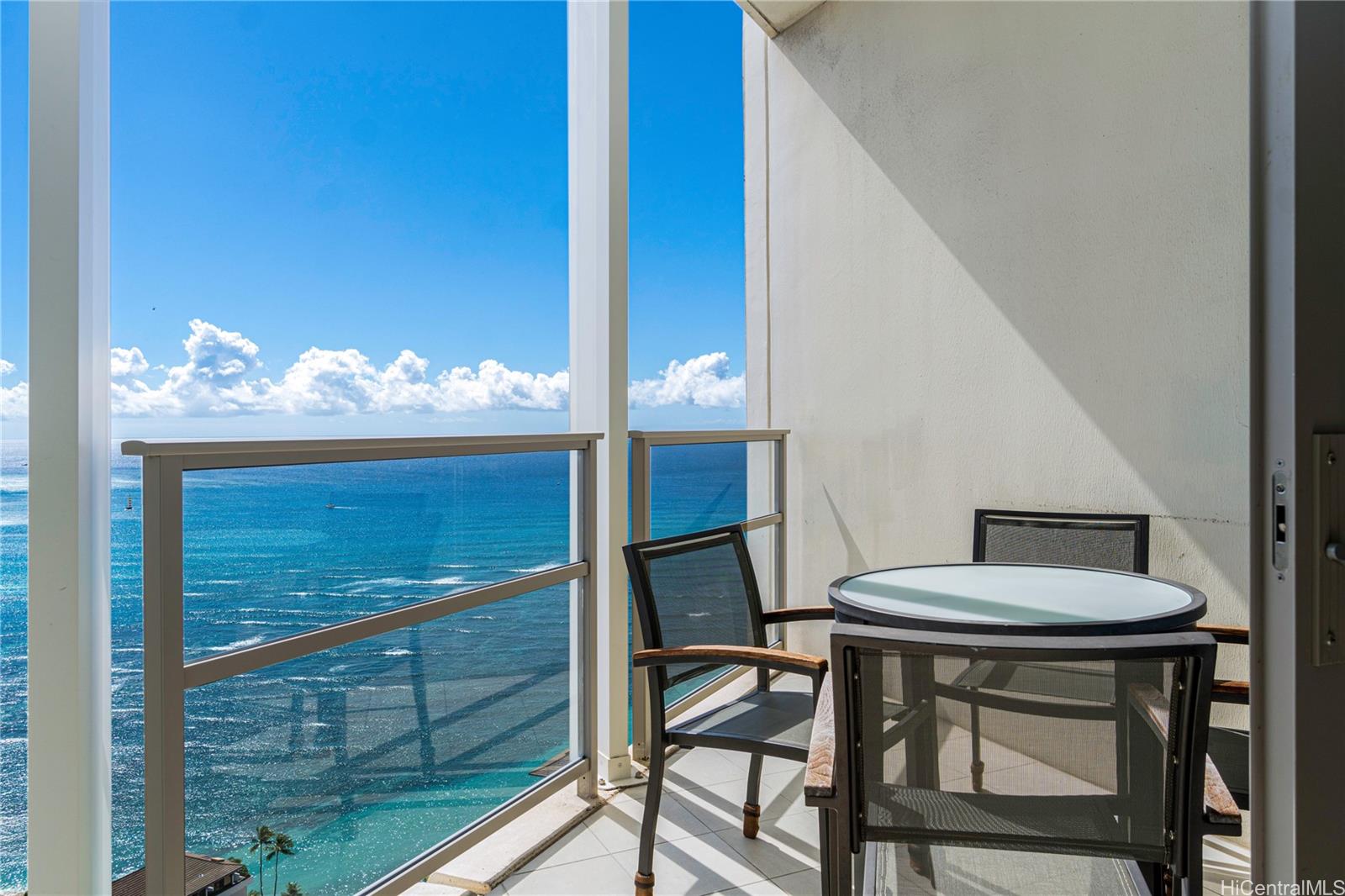 223 Saratoga Road Honolulu - Rental - photo 16 of 18