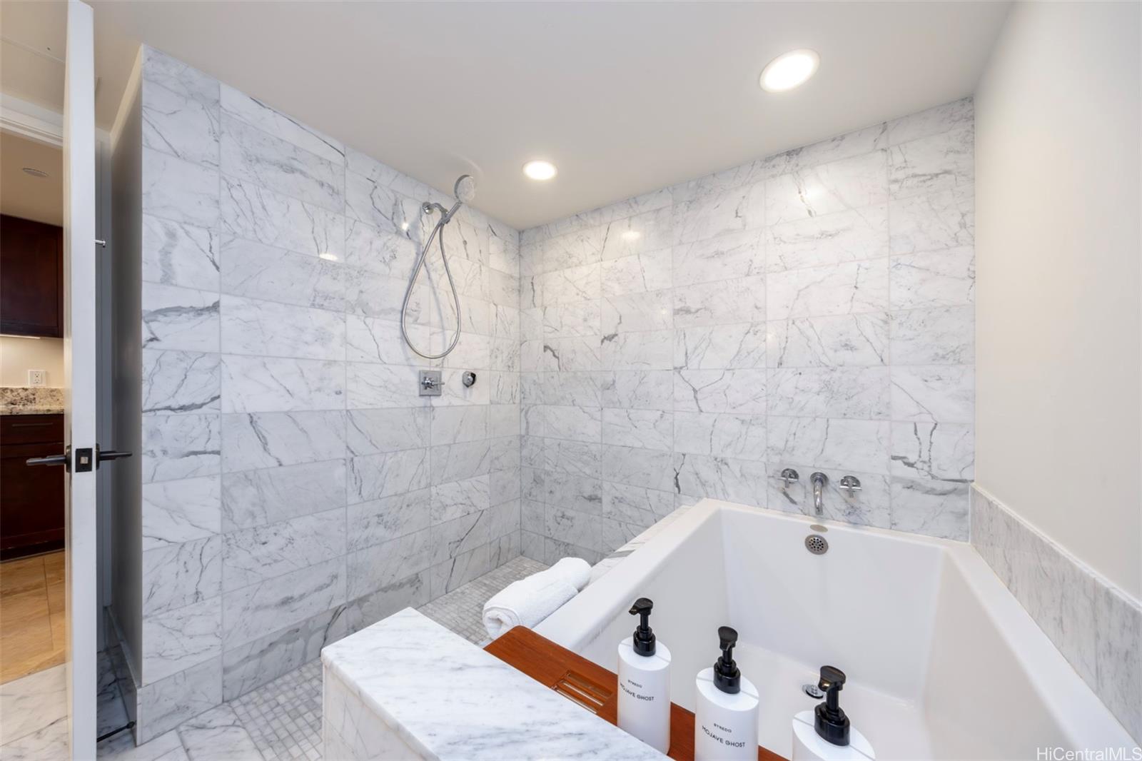 Trump Tower Waikiki condo # 810, Honolulu, Hawaii - photo 13 of 24