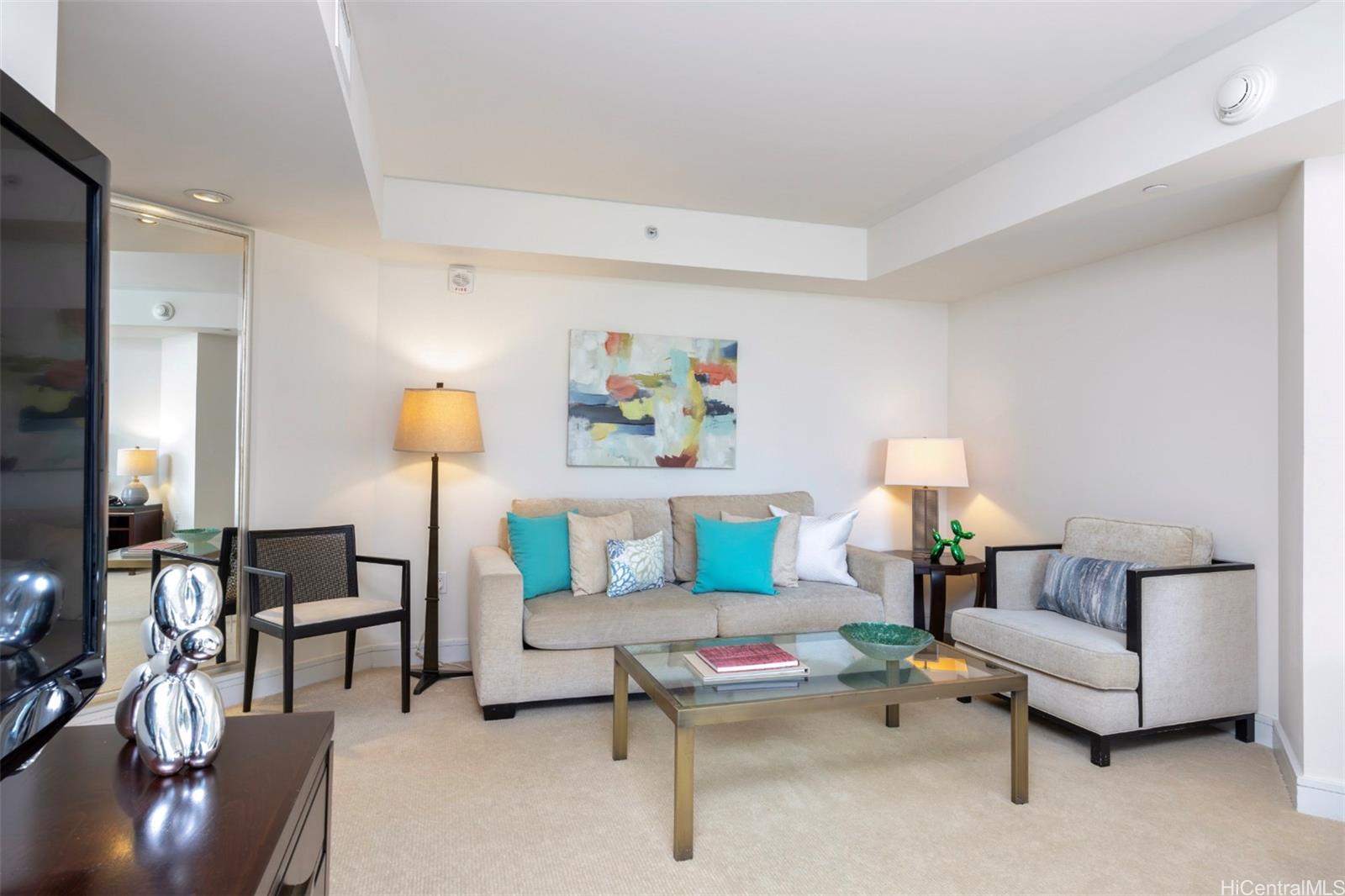 Trump Tower Waikiki condo # 810, Honolulu, Hawaii - photo 6 of 24