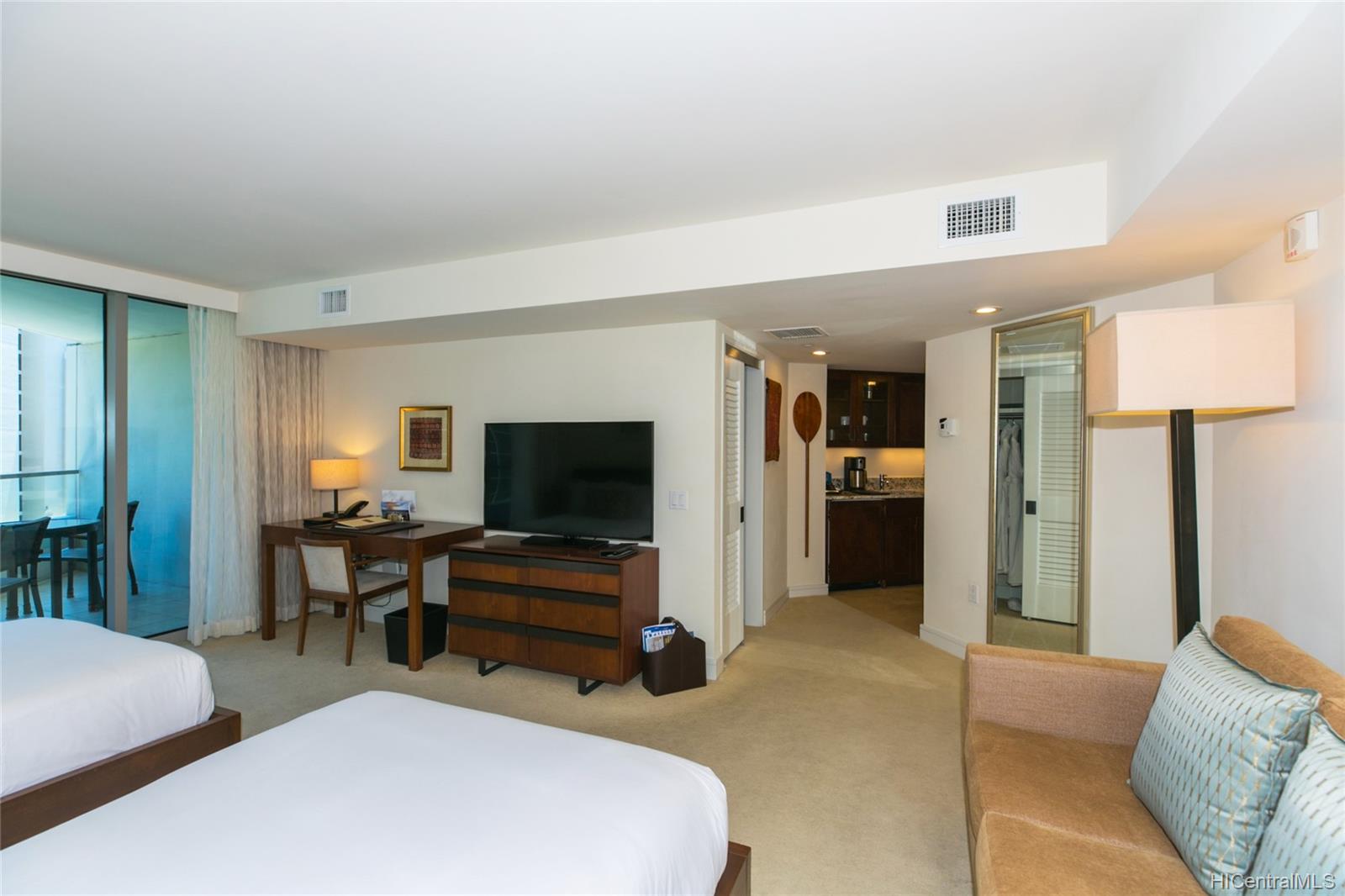 Trump Tower Waikiki 906, 223 Saratoga Road, Honolulu Waikiki condo