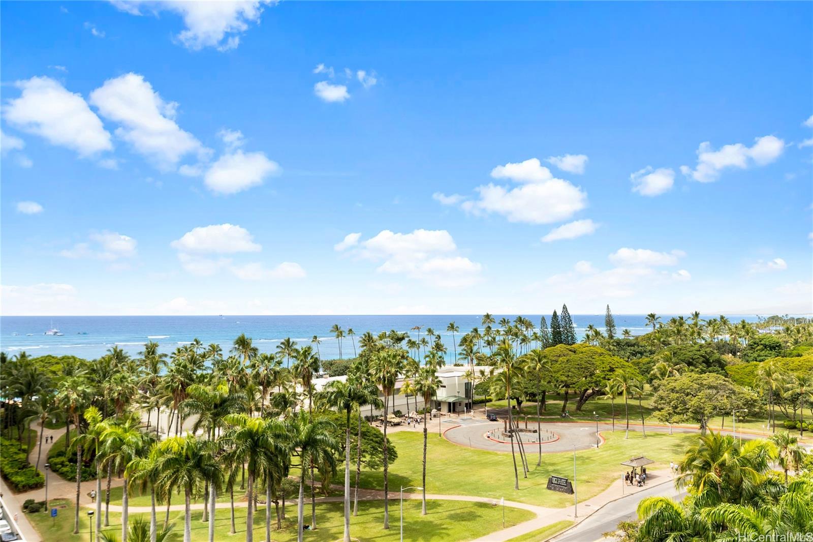 Trump Tower Waikiki condo # 915, Honolulu, Hawaii - photo 6 of 22