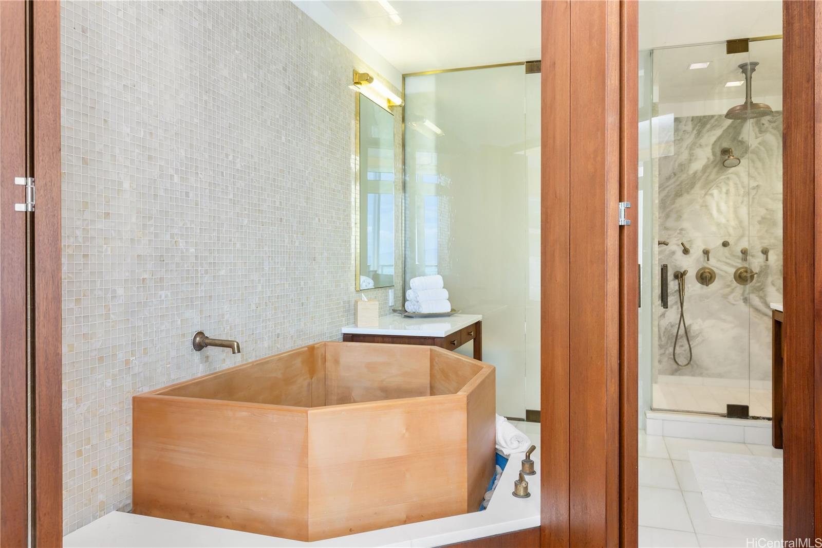 Trump Tower Waikiki condo # PHD, Honolulu, Hawaii - photo 15 of 25