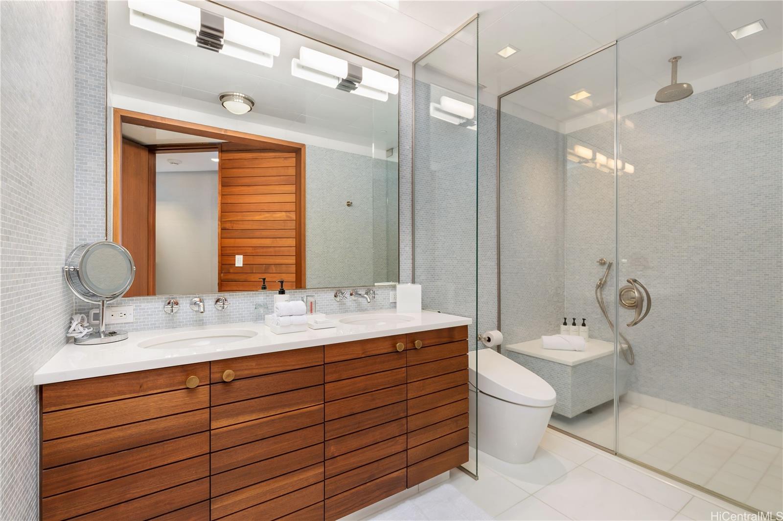 Trump Tower Waikiki condo # PHD, Honolulu, Hawaii - photo 19 of 25