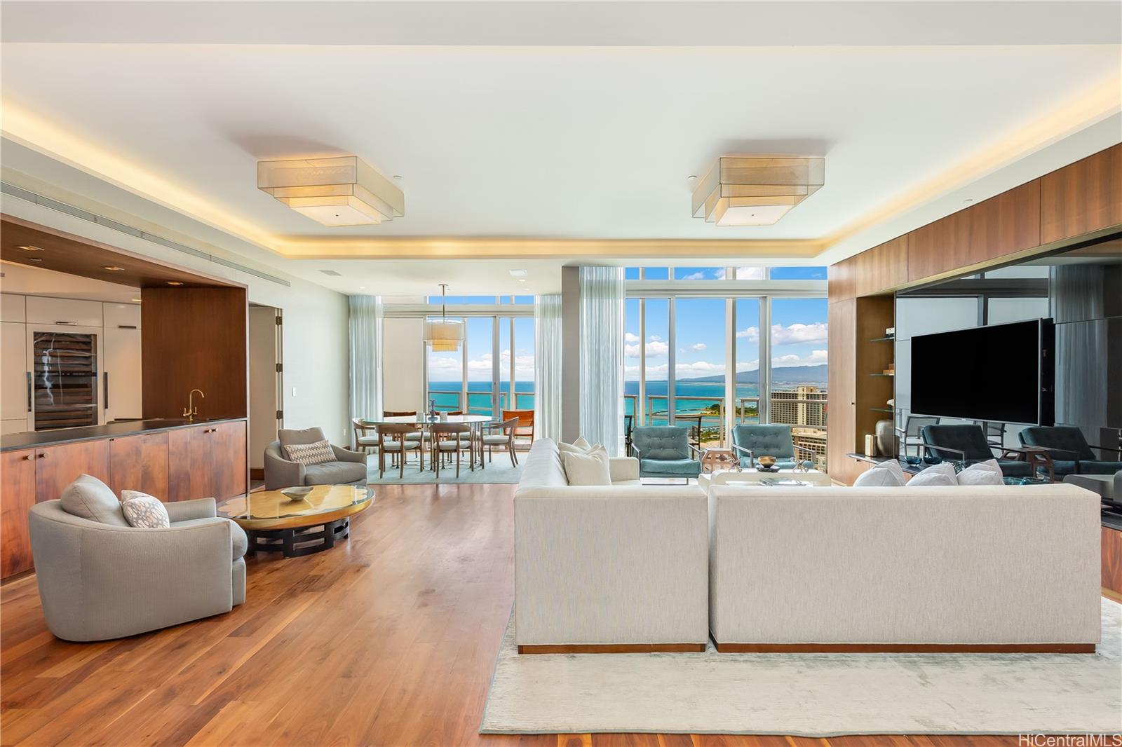 Trump Tower Waikiki condo # PHD, Honolulu, Hawaii - photo 3 of 25