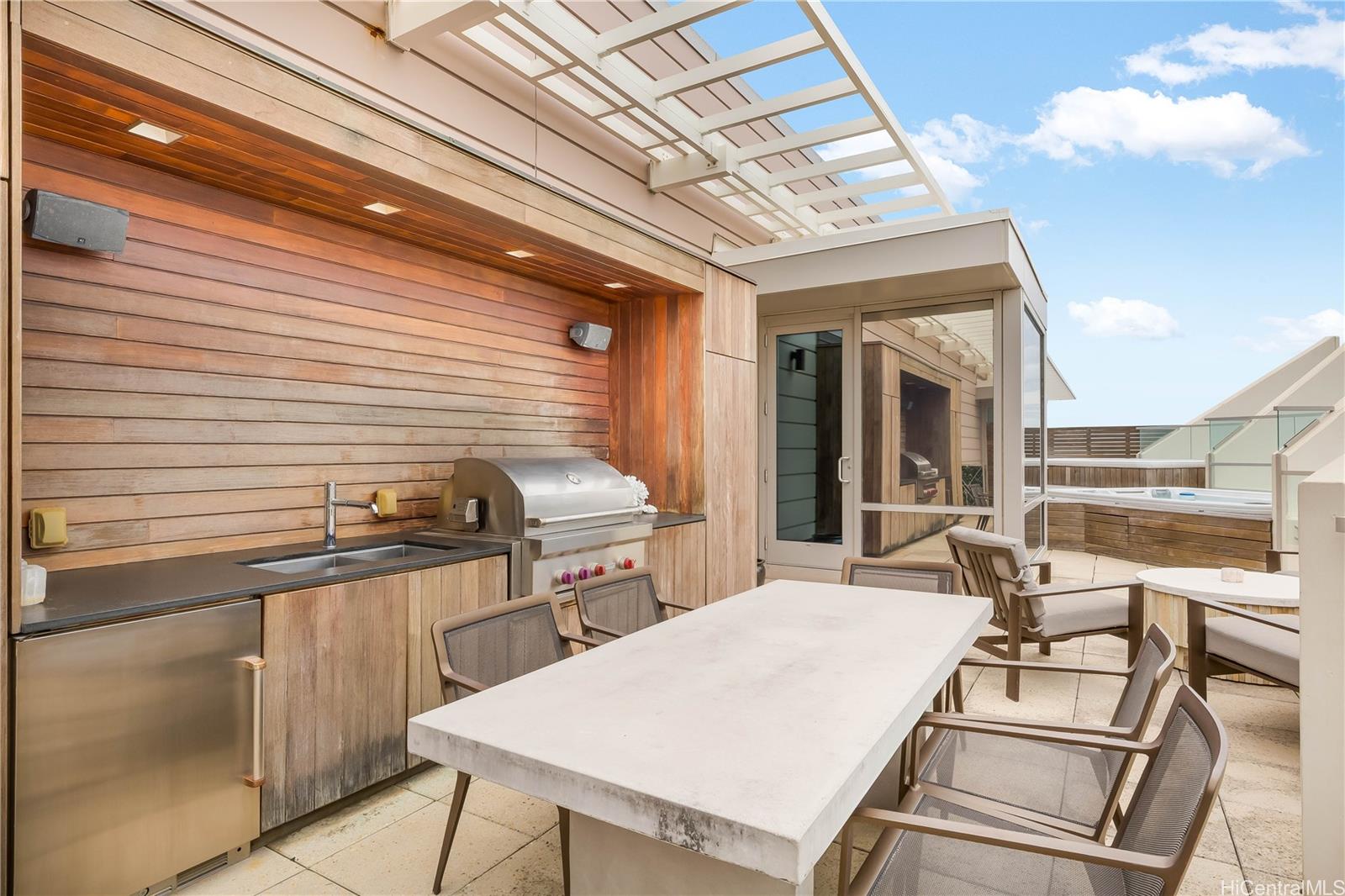 Trump Tower Waikiki condo # PHD, Honolulu, Hawaii - photo 23 of 25