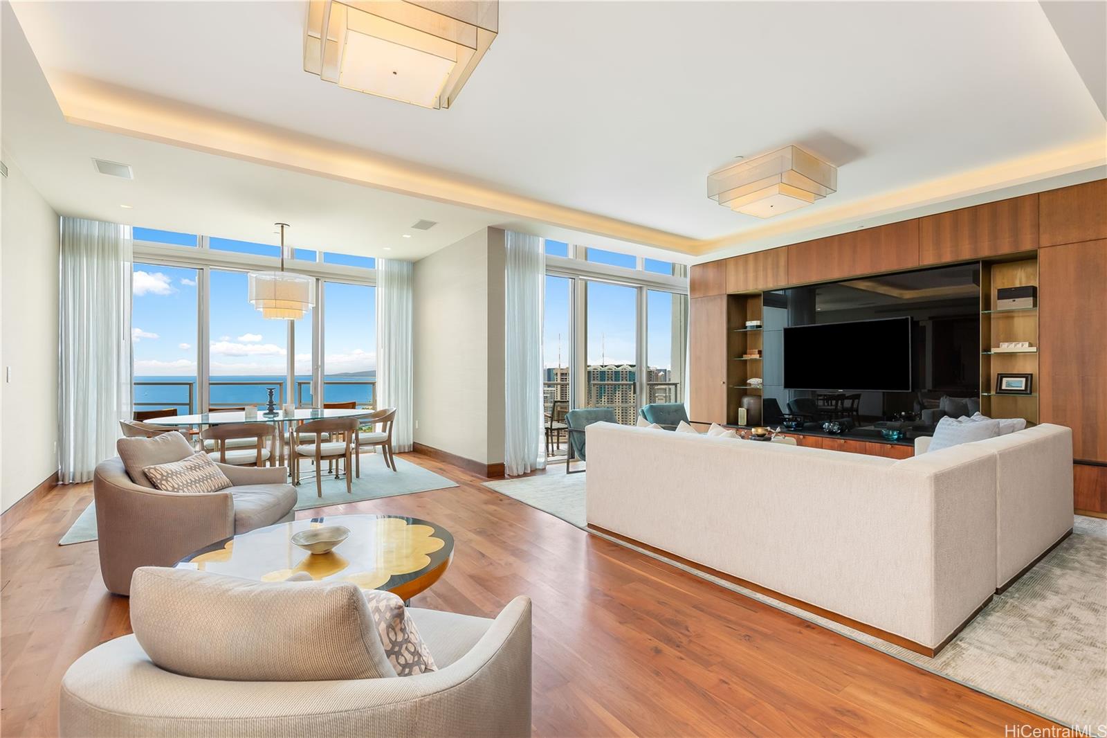 Trump Tower Waikiki condo # PHD, Honolulu, Hawaii - photo 4 of 25