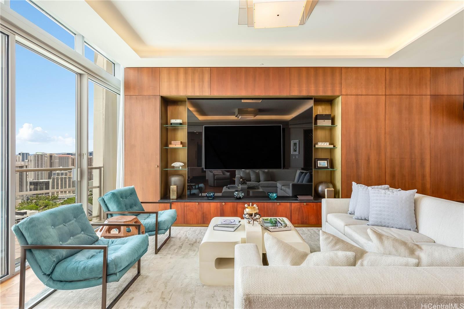 Trump Tower Waikiki condo # PHD, Honolulu, Hawaii - photo 5 of 25