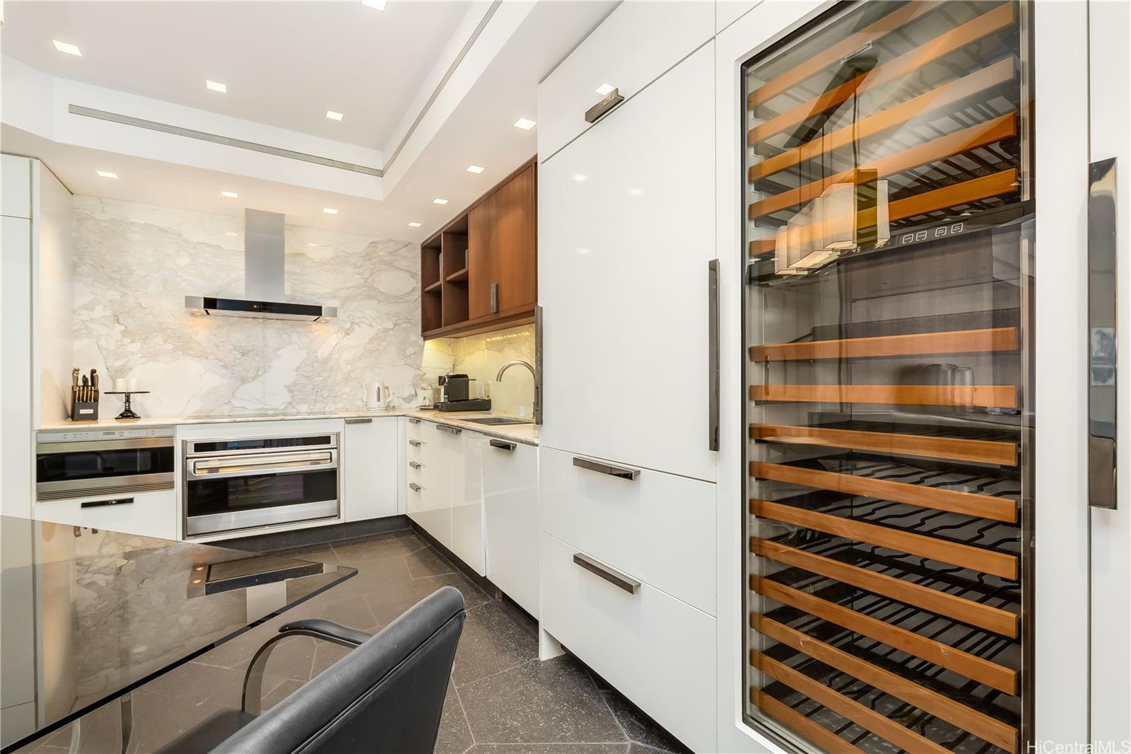 Trump Tower Waikiki condo # PHD, Honolulu, Hawaii - photo 10 of 25