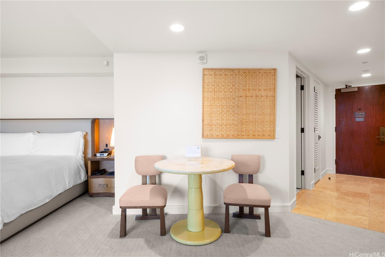 Trump Tower Waikiki condo # 817, HONOLULU, Hawaii - photo 14 of 25