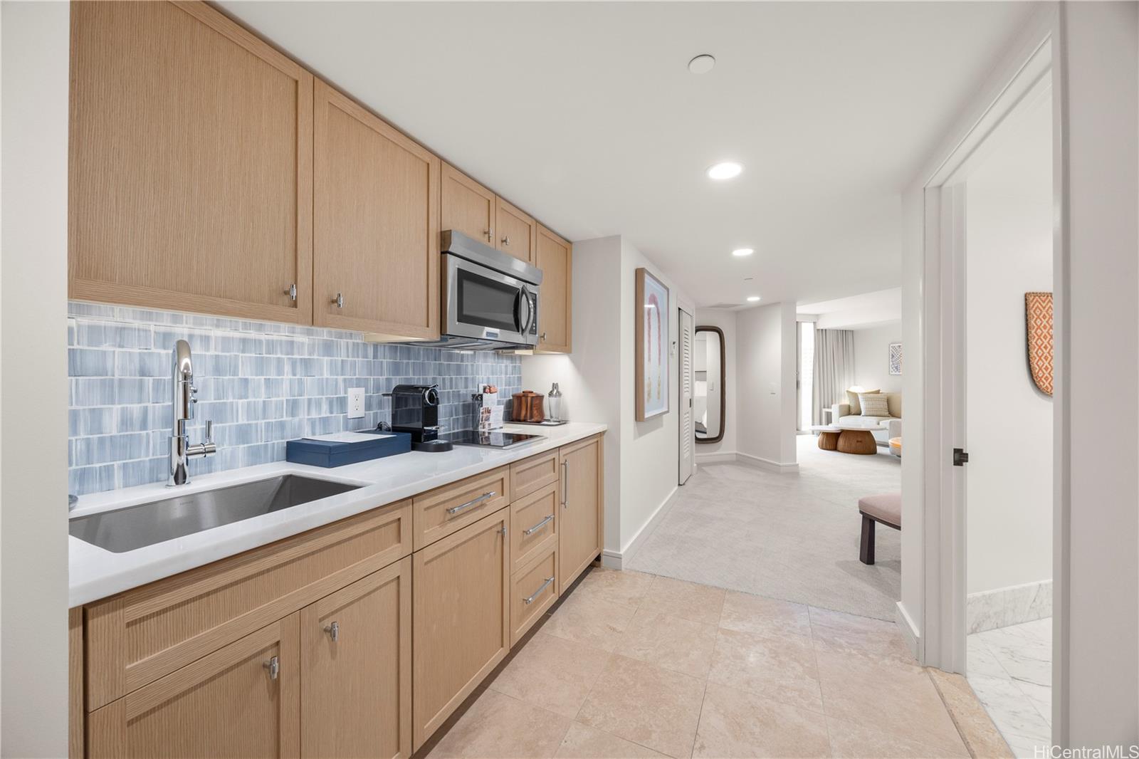 Trump Tower Waikiki condo # 817, HONOLULU, Hawaii - photo 17 of 25