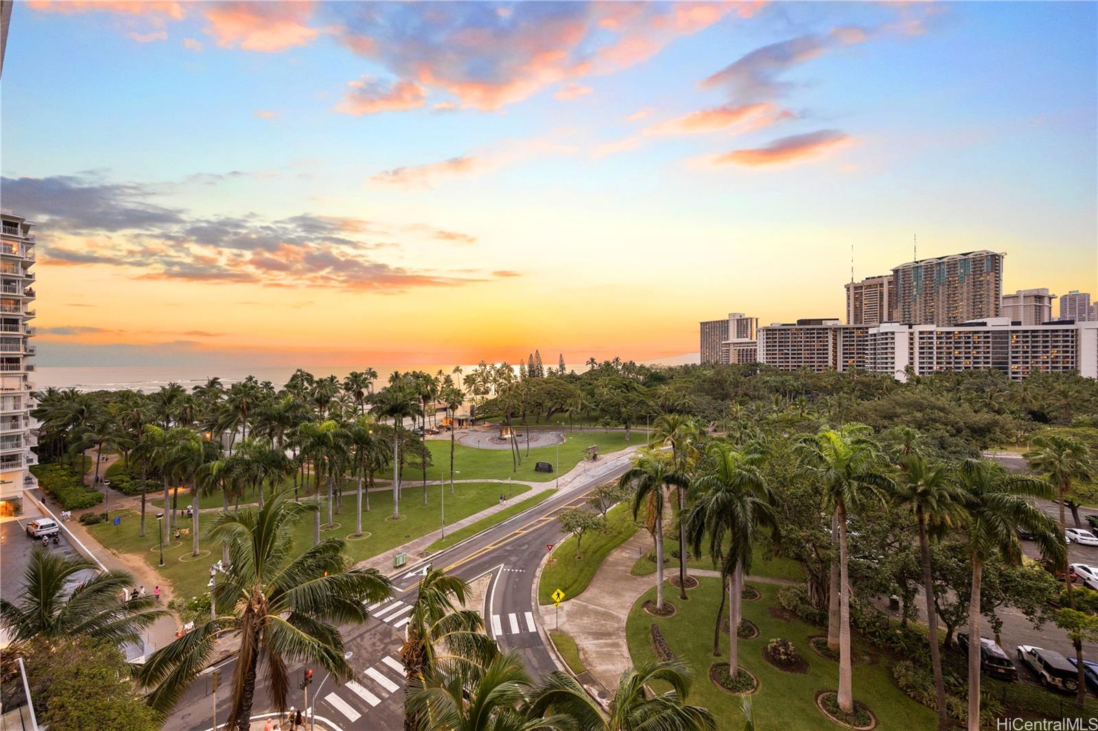 Trump Tower Waikiki condo # 817, HONOLULU, Hawaii - photo 4 of 25