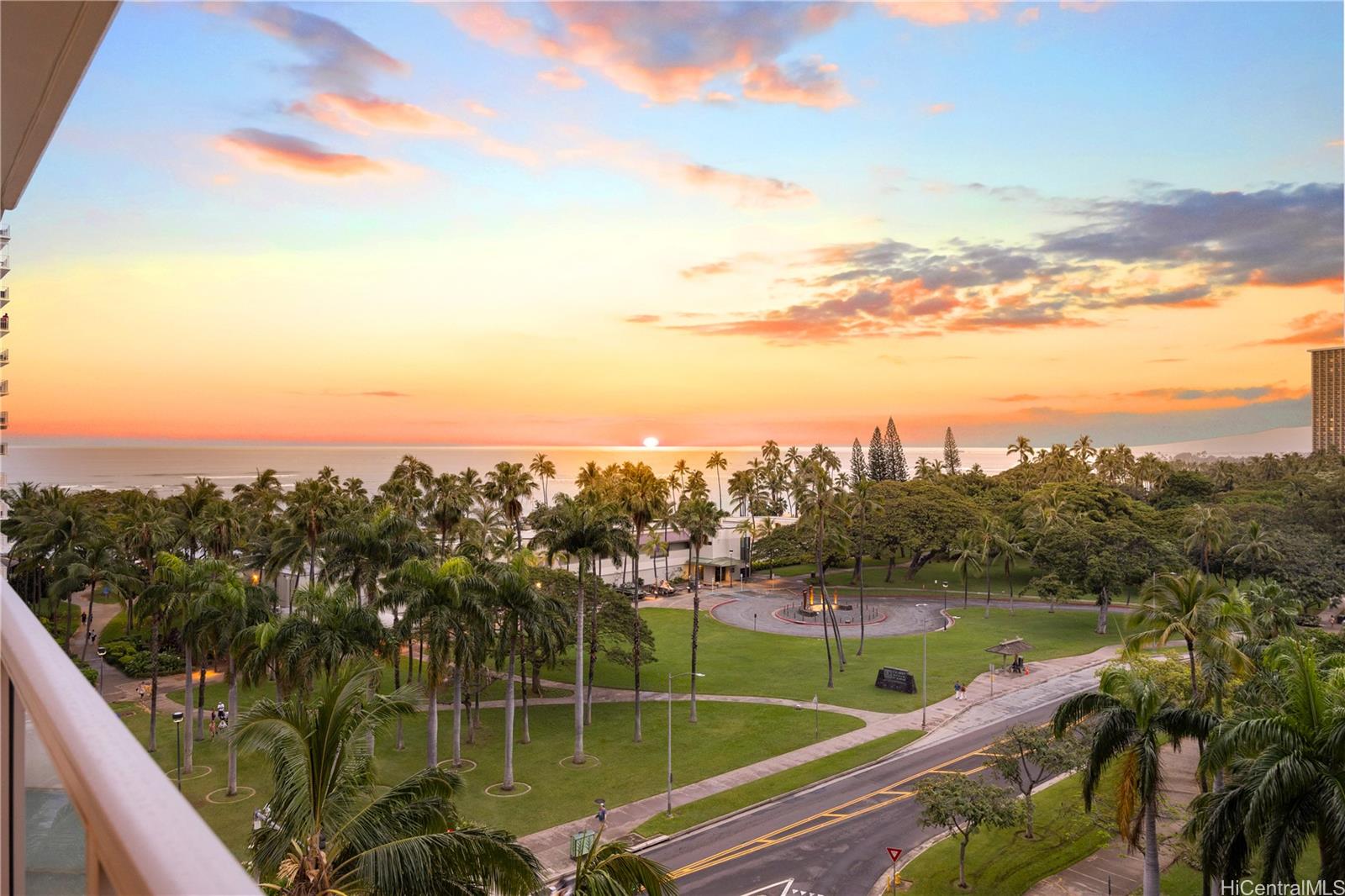 Trump Tower Waikiki condo # 817, HONOLULU, Hawaii - photo 5 of 25