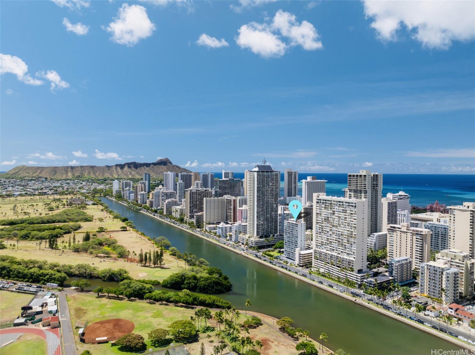 2233 Ala Wai condo # 10C, Honolulu, Hawaii - photo 2 of 25