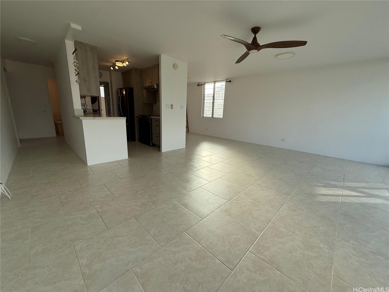 2233 Ala Wai condo # 12-C, Honolulu, Hawaii - photo 3 of 14