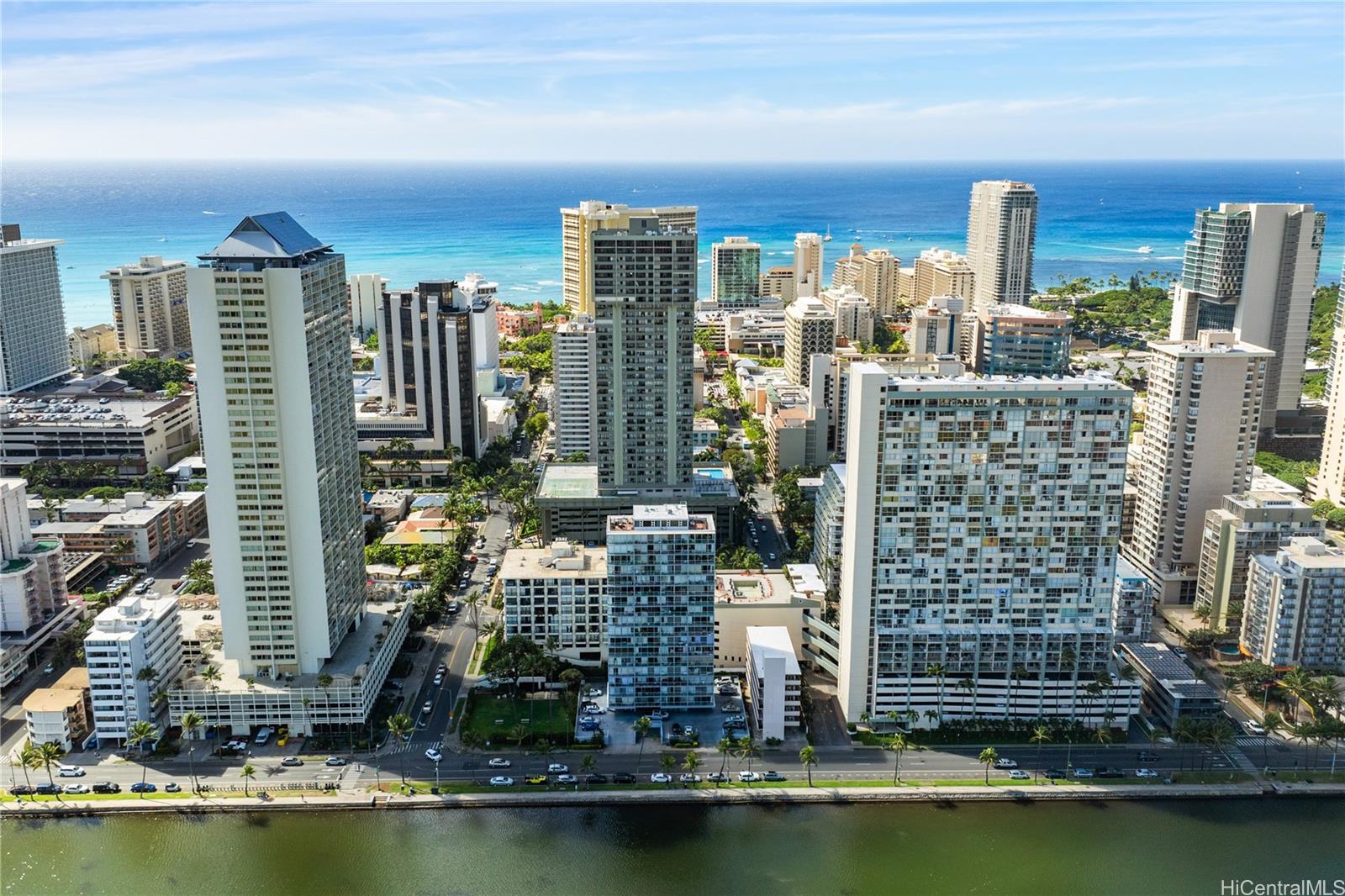 2233 Ala Wai condo # 18C, Honolulu, Hawaii - photo 23 of 25