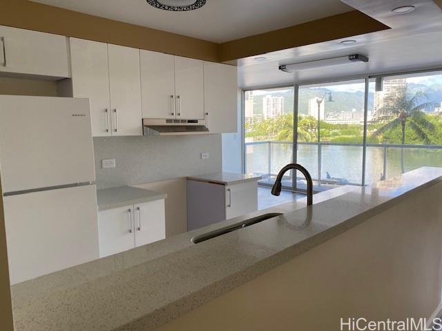 2233 Ala Wai condo # 3C, Honolulu, Hawaii - photo 6 of 8