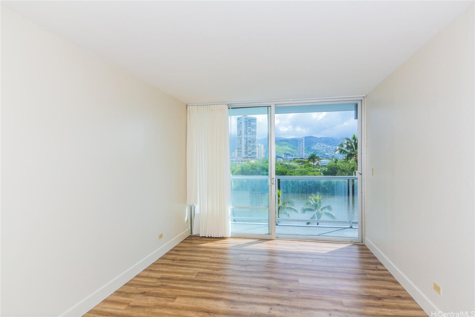 2233 Ala Wai condo # 5B, Honolulu, Hawaii - photo 16 of 25