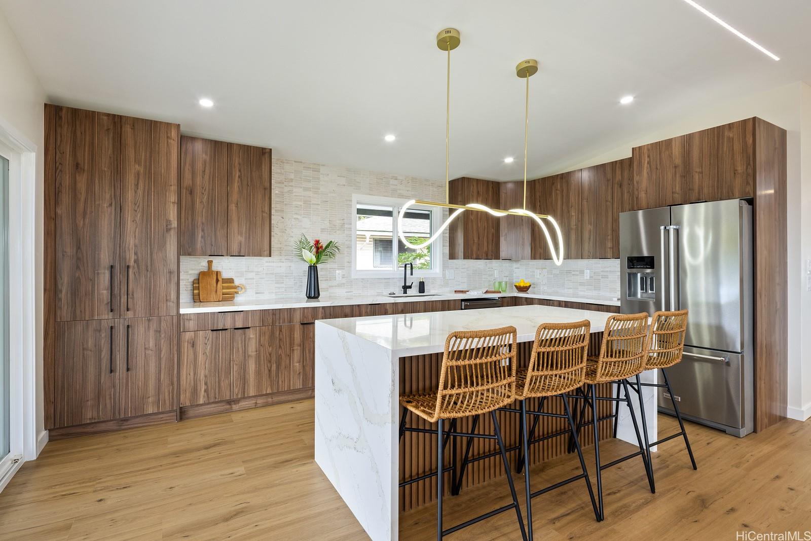 2234  St Louis Drive St. Louis, Diamond Head home - photo 4 of 25