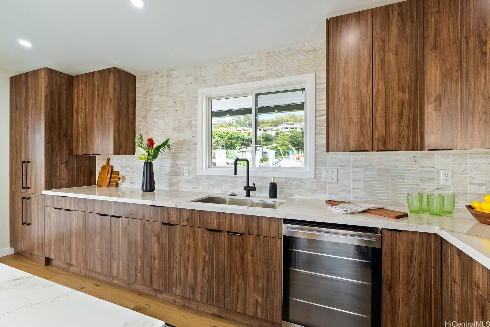 2234  St Louis Drive St. Louis, Diamond Head home - photo 5 of 25