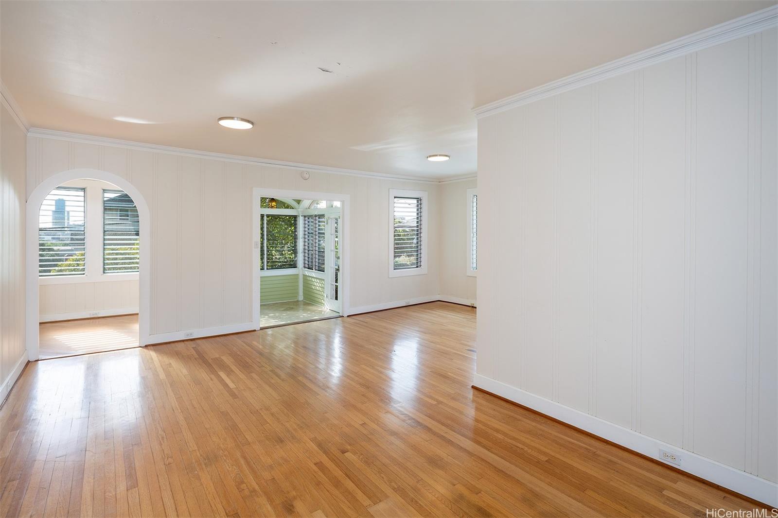 2238 Hoonanea St HONOLULU - Rental - photo 2 of 20