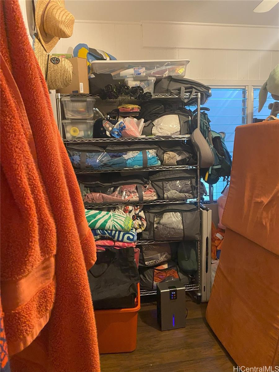 2239  California Ave Wahiawa Heights, Central home - photo 8 of 10