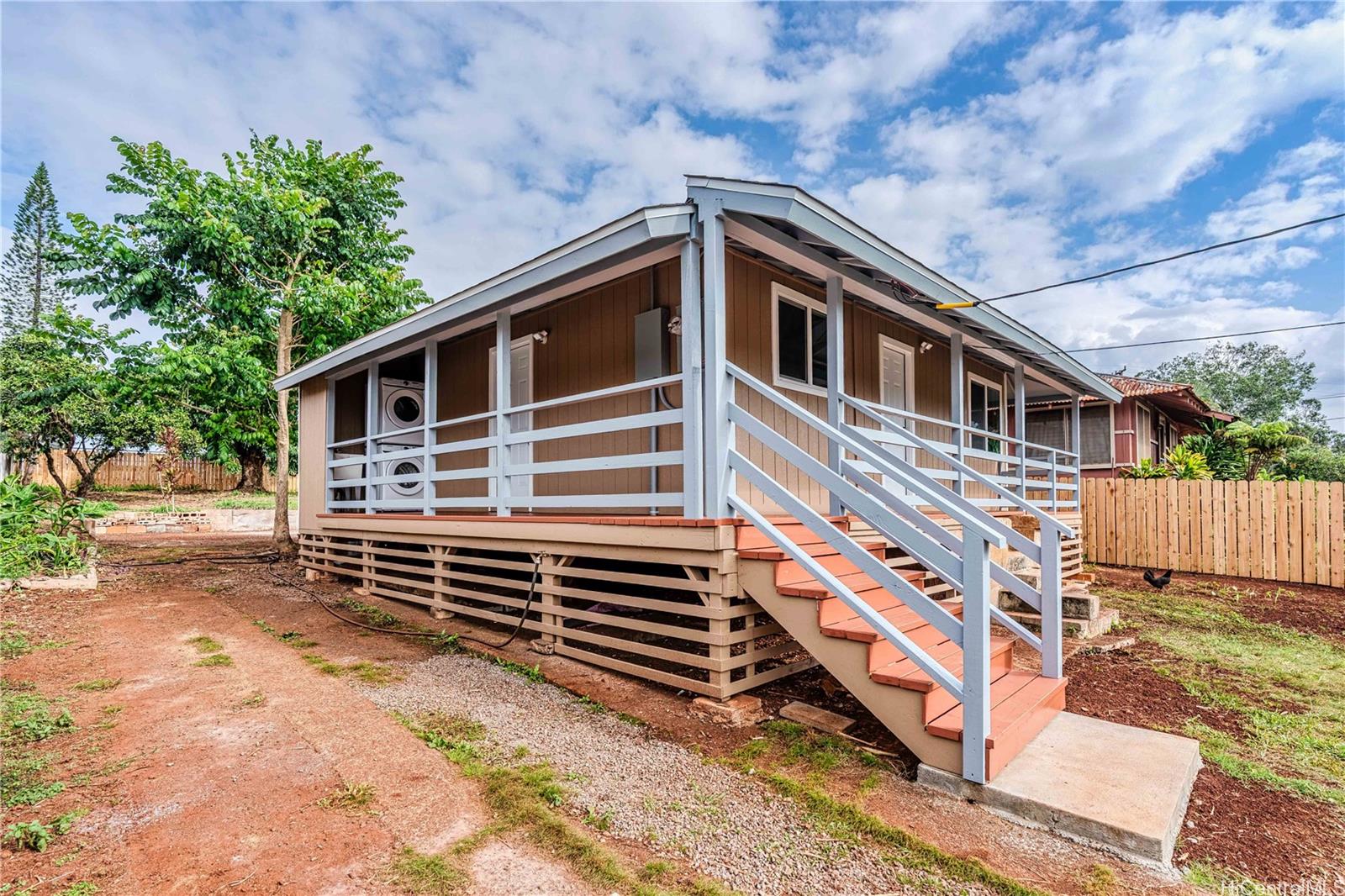 224  Crest Ave Wahiawa Area, Central home - photo 2 of 25